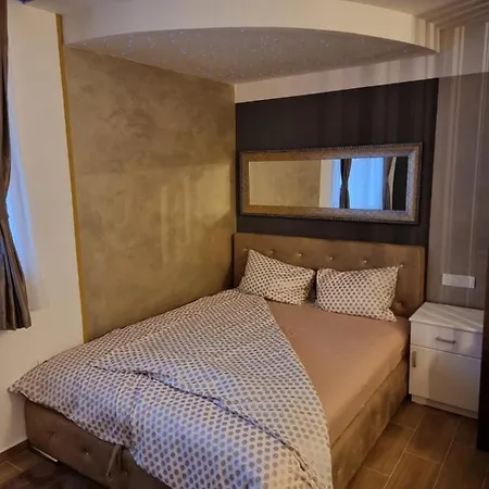 Rajski Kutak - Centar * Kopaonik